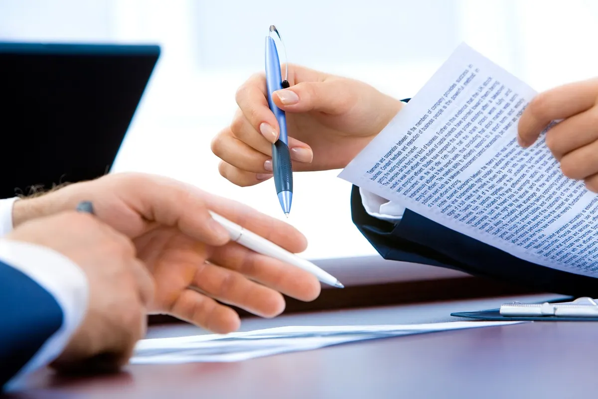 How to Ask for a Raise: A Step-by-Step Script and Timing Checklist