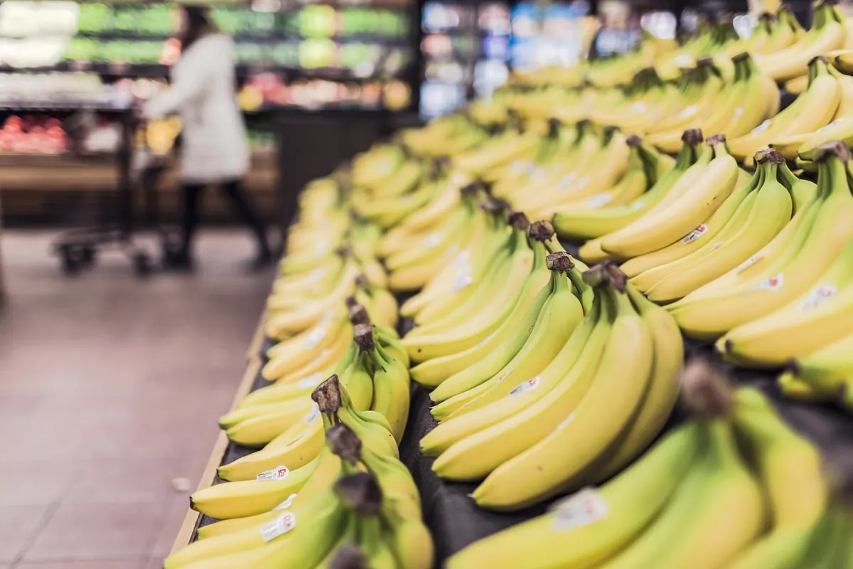 How to Save on Groceries in a High-Cost City: A Local Guide